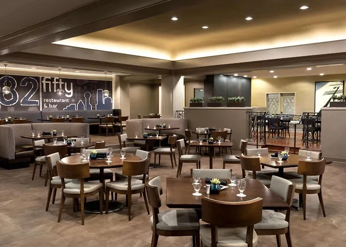 Doubletree By Hilton Hotel Dallas Campbell Centre
