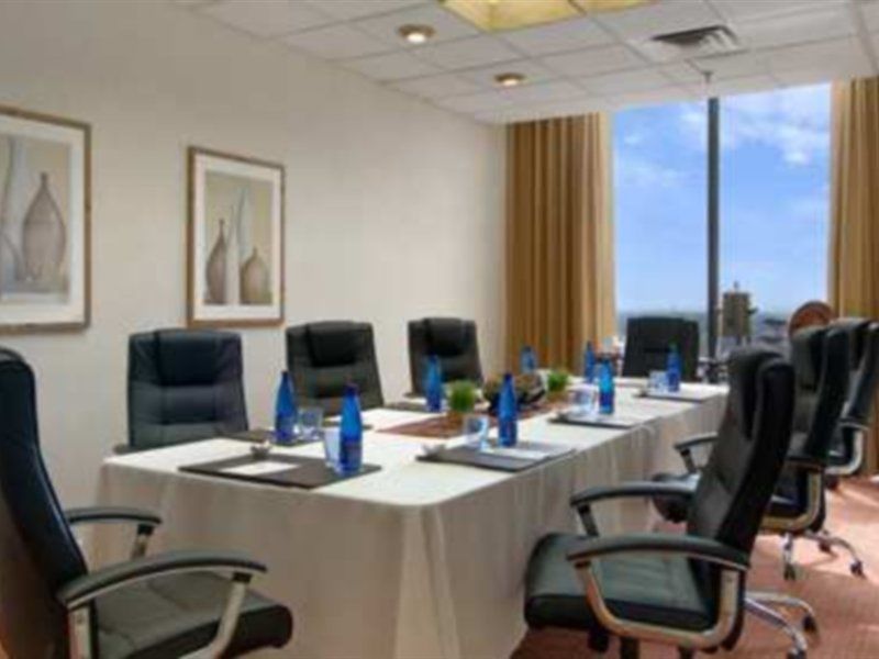 Hotel Doubletree By Hilton Campbell Centre 4*